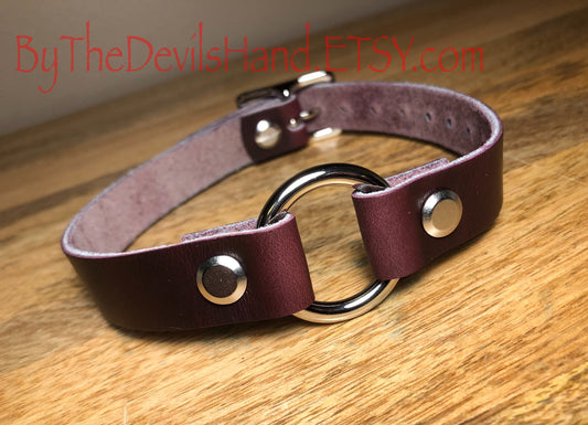 O Ring Leather Choker BDSM Primary Collar Or Day Collar - Cavalier Plum Purple Leather (CPP-BE)