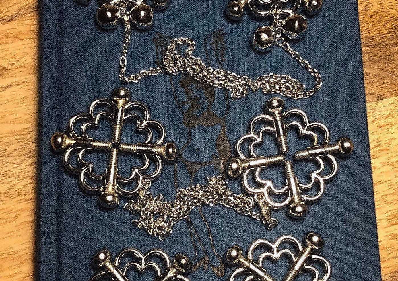 Custom Options Beautiful Set Of Victorian Quad Screw Prong Nipple Clamps with Hanging Bells or Connector Chain