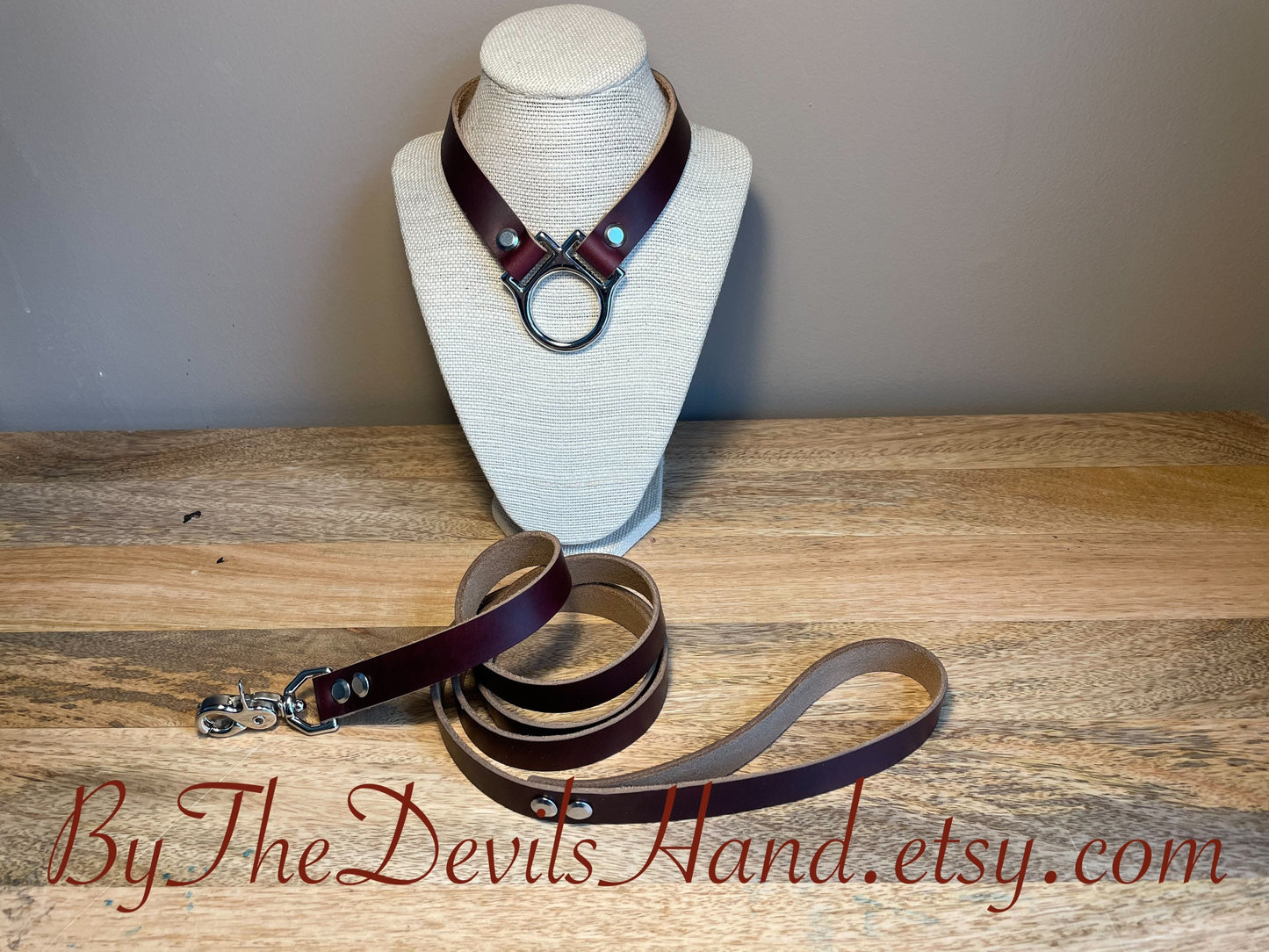 Slave / Submissive Ownership Collar With Matching Leash In Horween Ox Blood Burgundy Chromexcel Leather - Secure, Strong, Durable (OBC-BE)