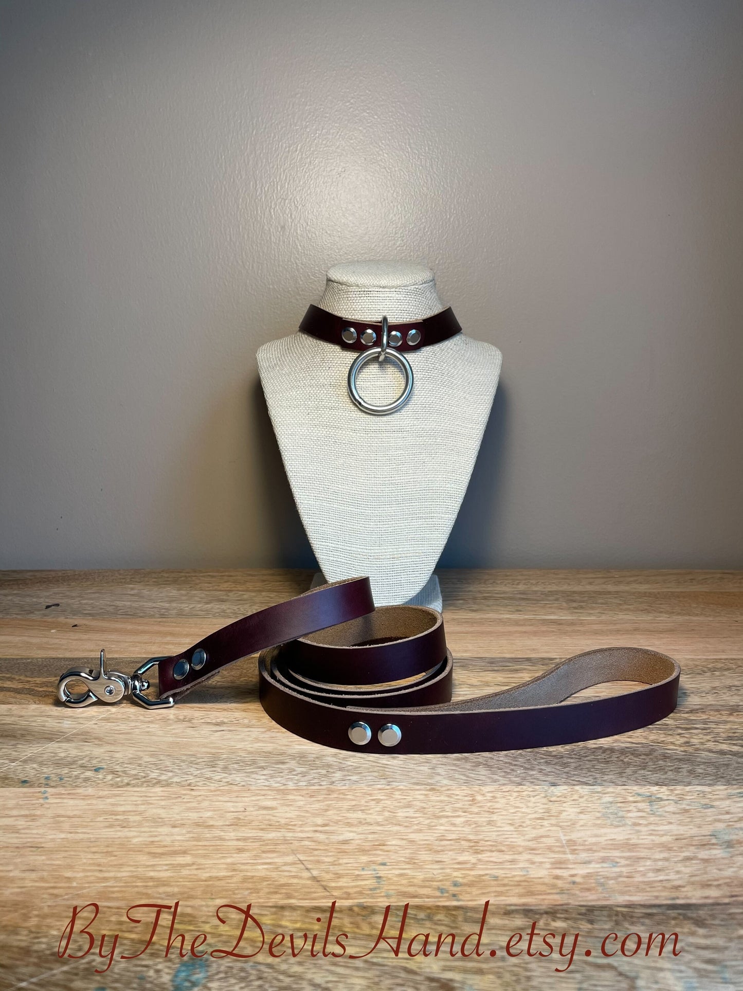 Floating O Ring Primary Collar And Leash In Horween Ox Blood Dark Red Chromexcel Leather - Secure, Strong, Durable (OBC-BE)