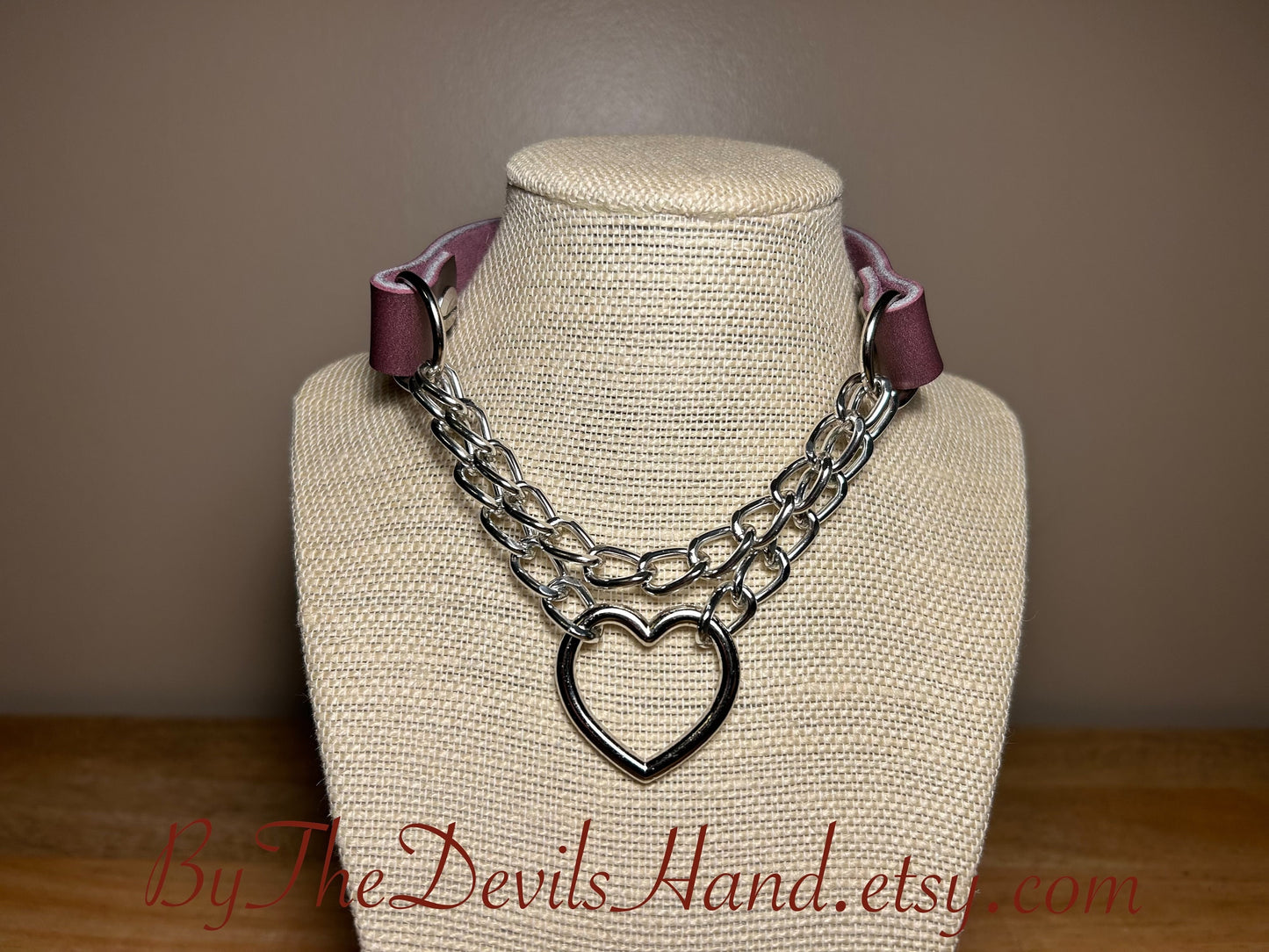 Chained Heart Leather BDSM Primary Collar Or Day Collar Fits 13 To 16 Inch Neck - Cavalier Plum Purple Leather (CPP-BE)