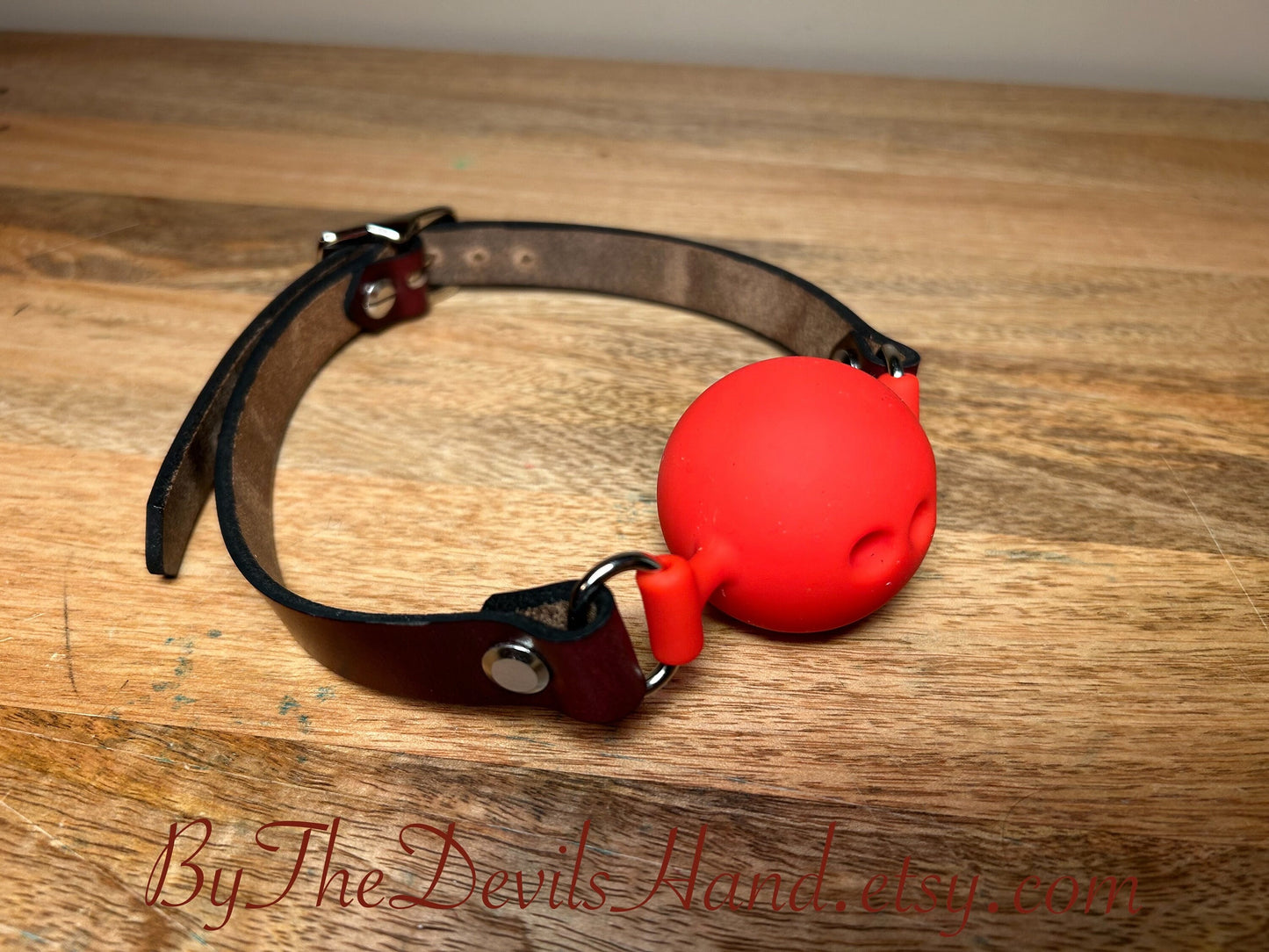 Big Red Ball Gag With Straps Made Of Horween Chromexcel Ox Blood Leather (OBC-BE)