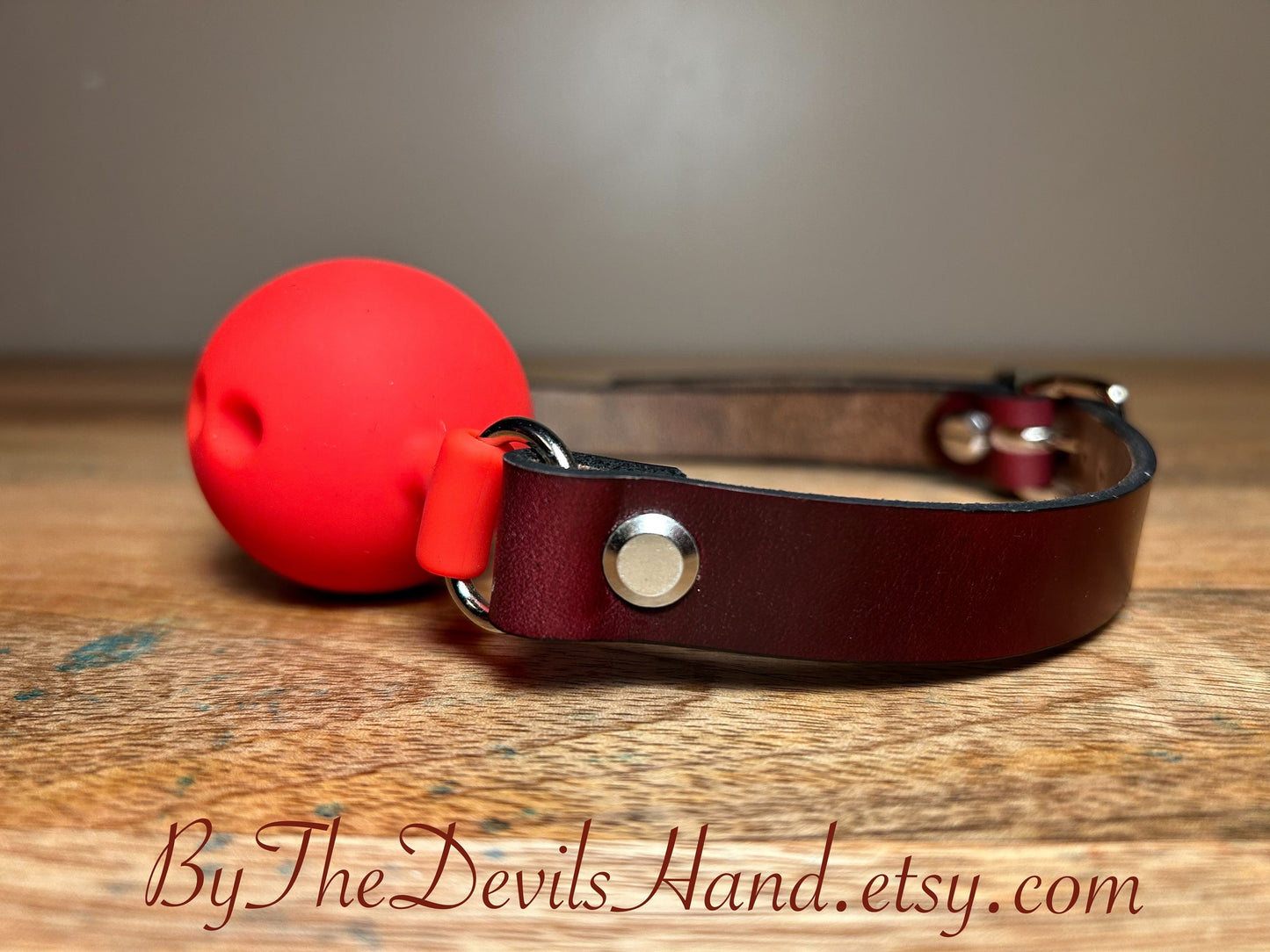 Big Red Ball Gag With Straps Made Of Horween Chromexcel Ox Blood Leather (OBC-BE)